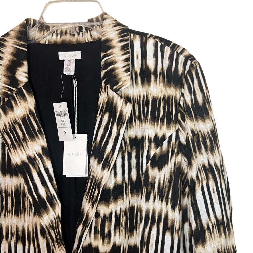 Chico's Black and Cream Patterned Blazer - Picture 6 of 8